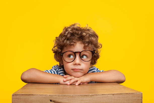 Montessori toys help develop children's self-awareness.